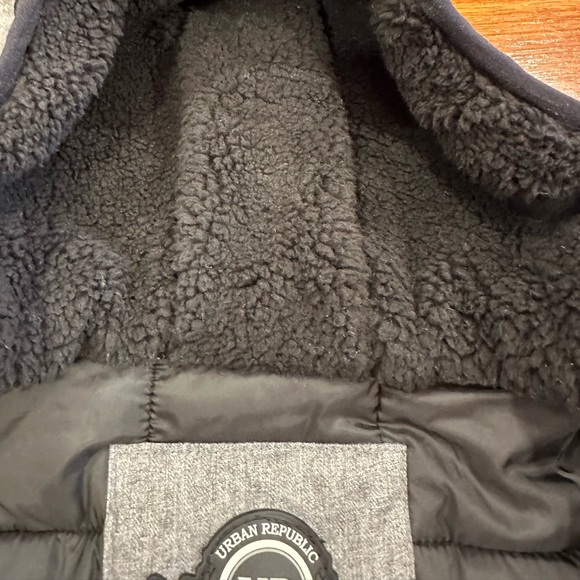 NWT Urban Republic Kids Quilted Zip Front Hooded Jacket, Grey, 18 Months - Picture 6 of 8